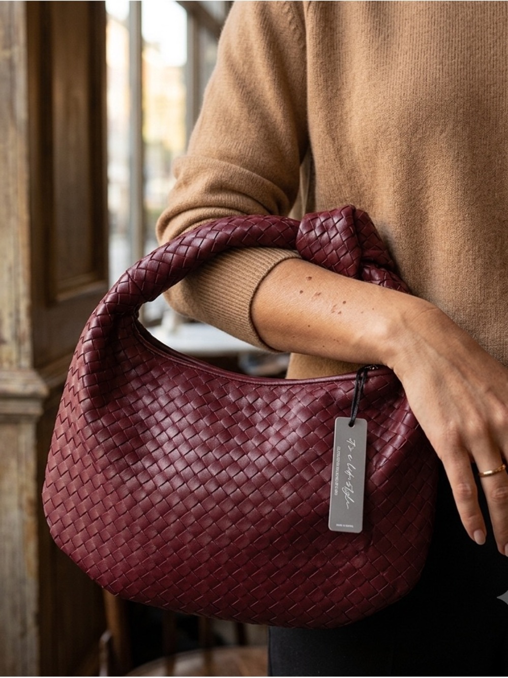 Woven Knot-Top Hobo Bag - Burgundy